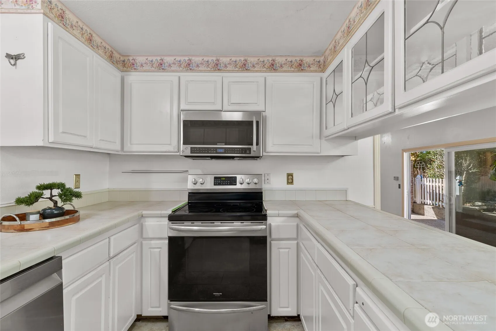 15212 Cascadian Way , Lynnwood, WA 98087