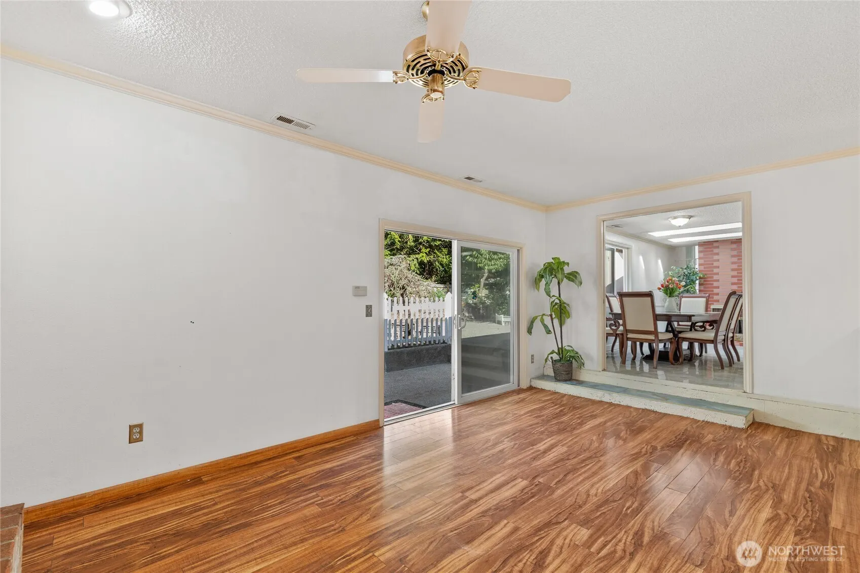 15212 Cascadian Way , Lynnwood, WA 98087