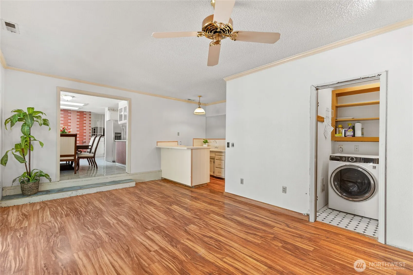 15212 Cascadian Way , Lynnwood, WA 98087