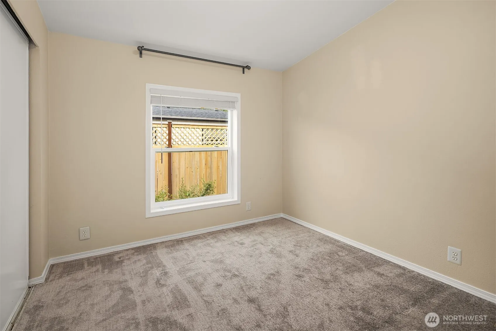 15400 SE 155th Place #28, Renton, WA 98058