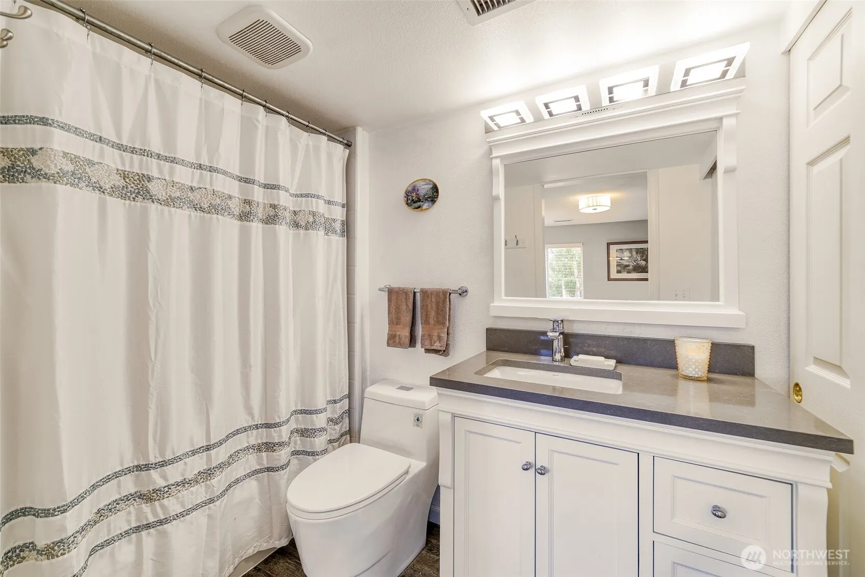 4905 NE 19th Court , Renton, WA 98059