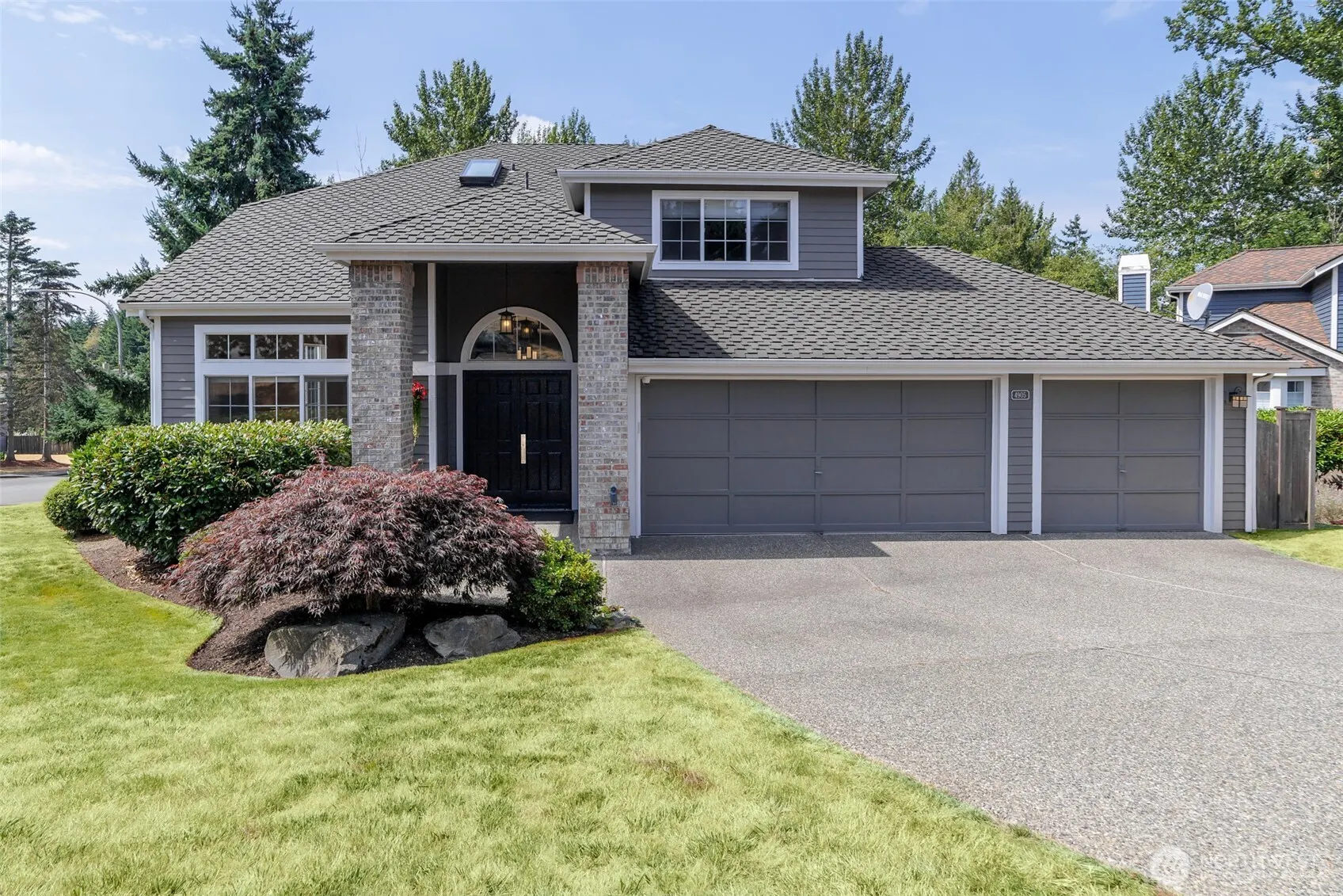 4905 NE 19th Court , Renton, WA 98059