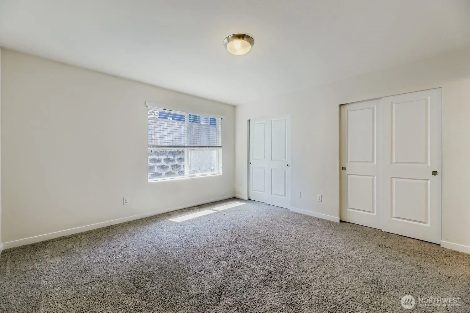 15720 Meadow Road #A6, Lynnwood, WA 98087