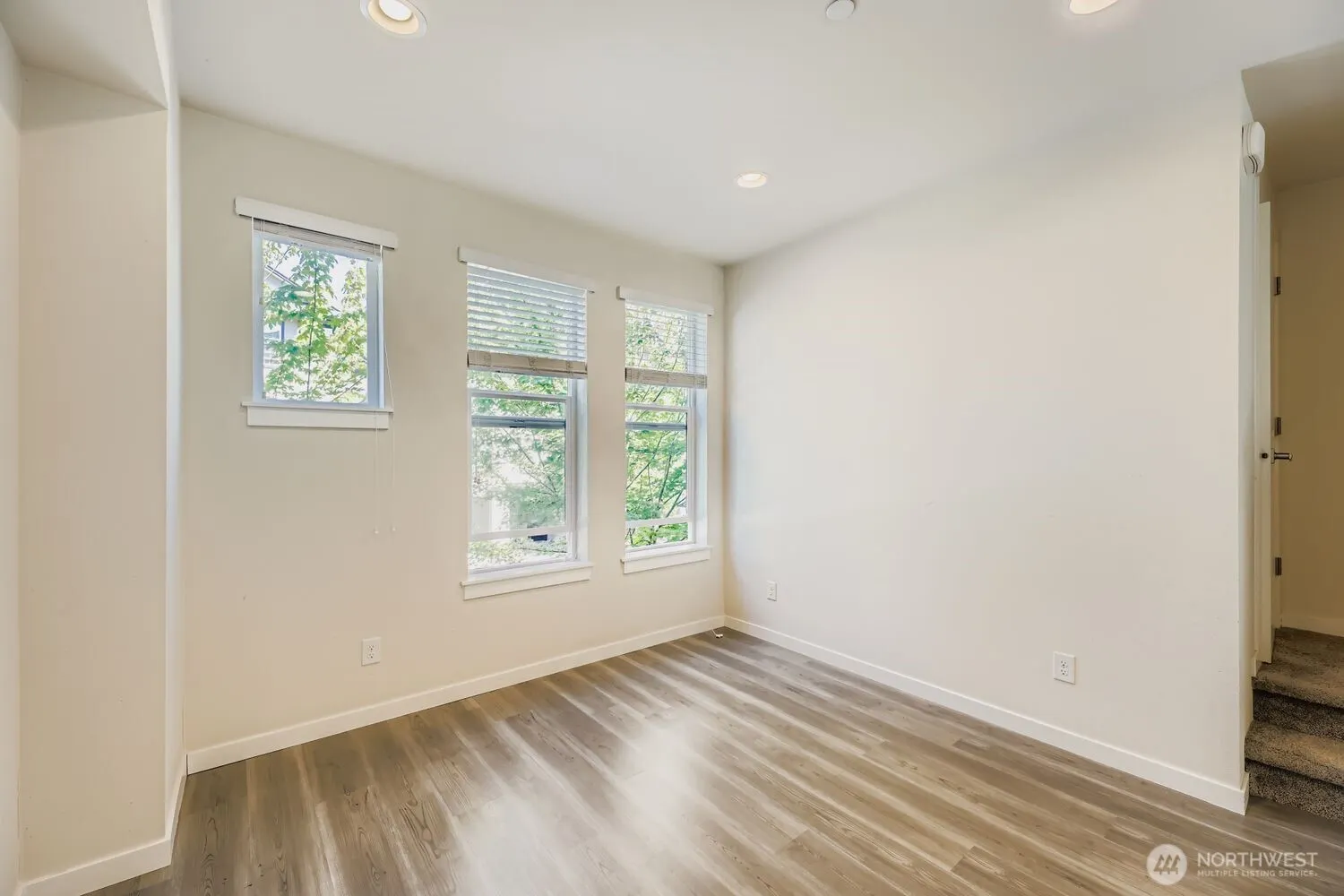 15720 Meadow Road #A6, Lynnwood, WA 98087