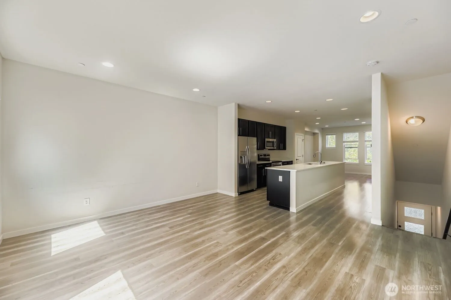 15720 Meadow Road #A6, Lynnwood, WA 98087