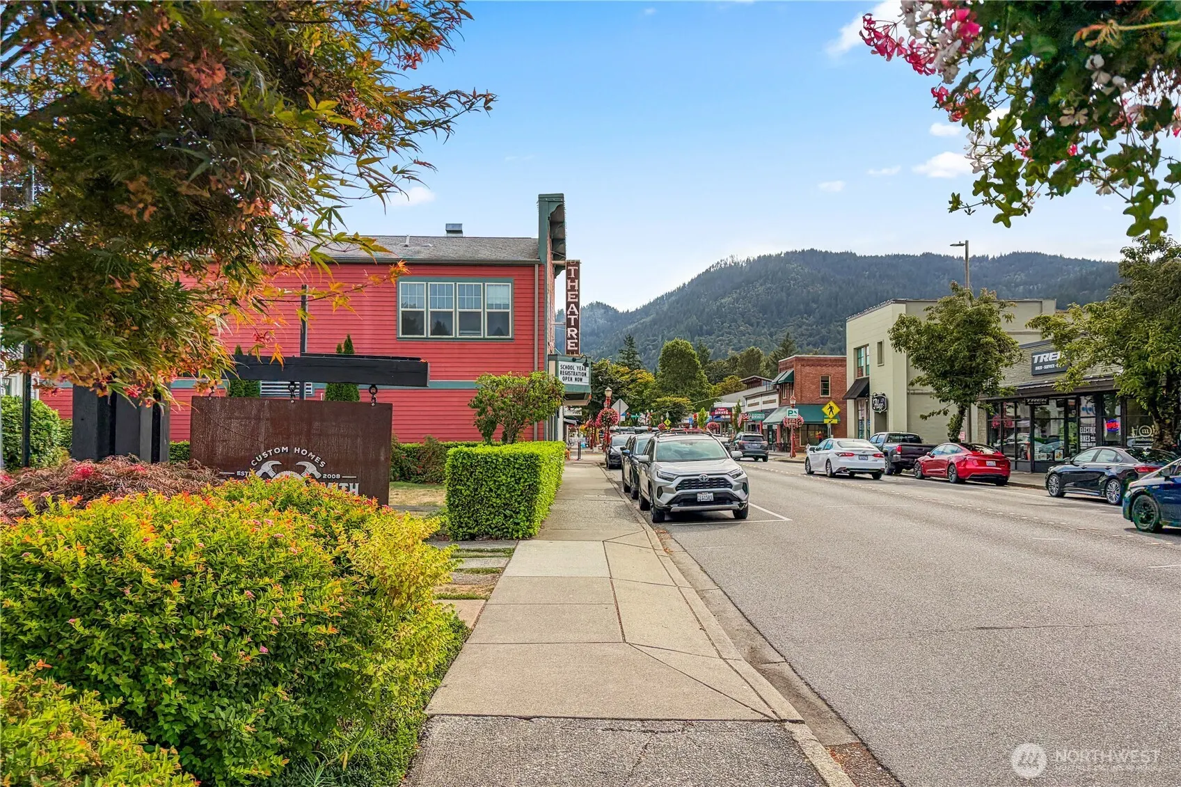 200 Mt Park Boulevard SW #A204, Issaquah, WA 98027