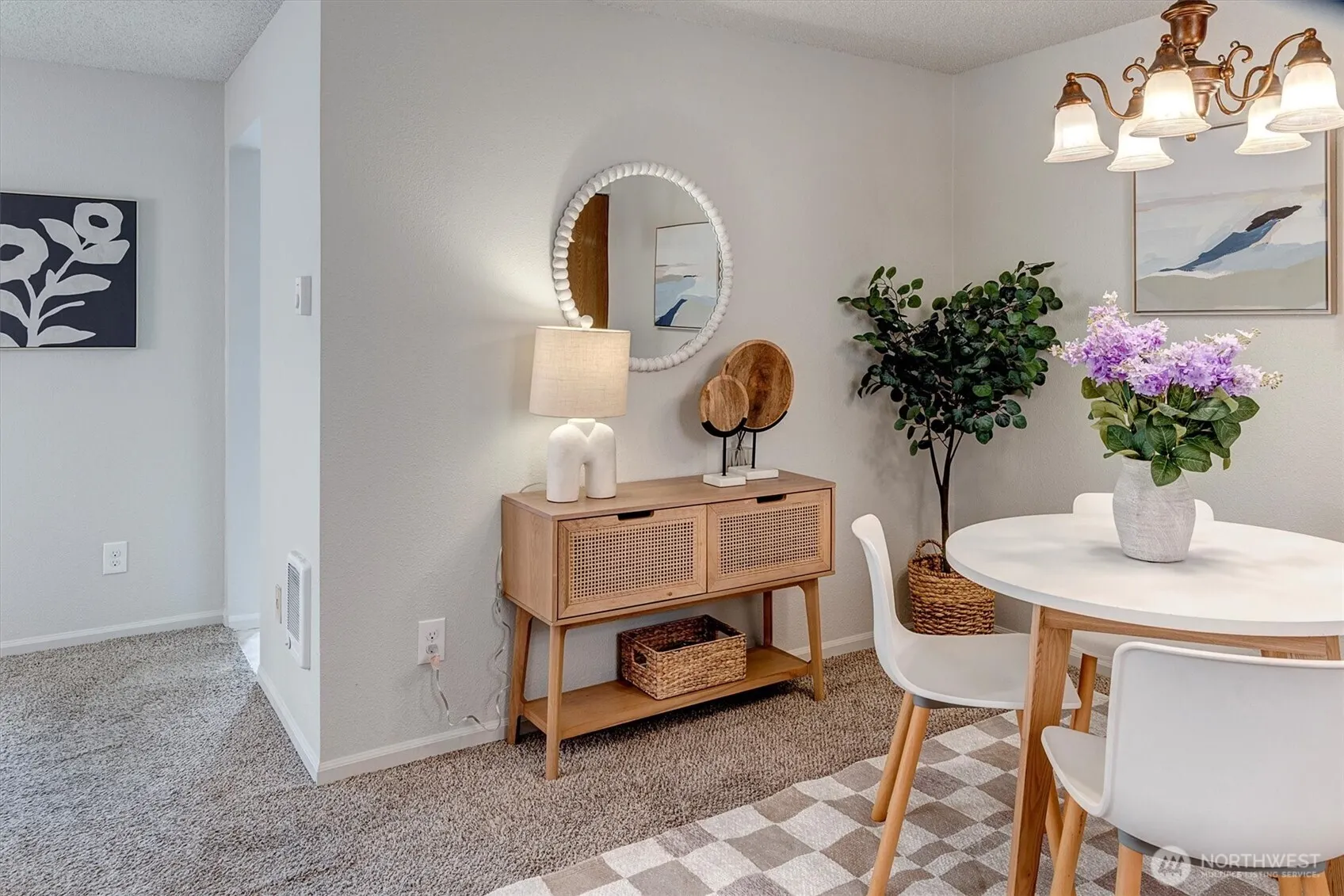 4641 West Lake Sammamish Parkway SE #F105, Issaquah, WA 98027
