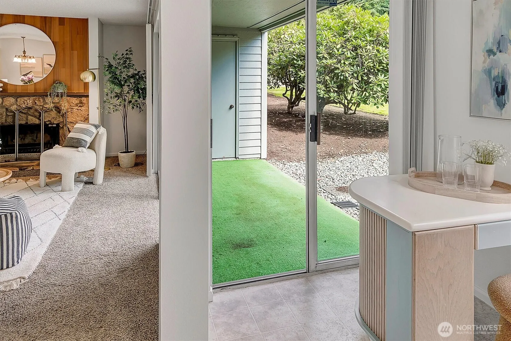 4641 West Lake Sammamish Parkway SE #F105, Issaquah, WA 98027