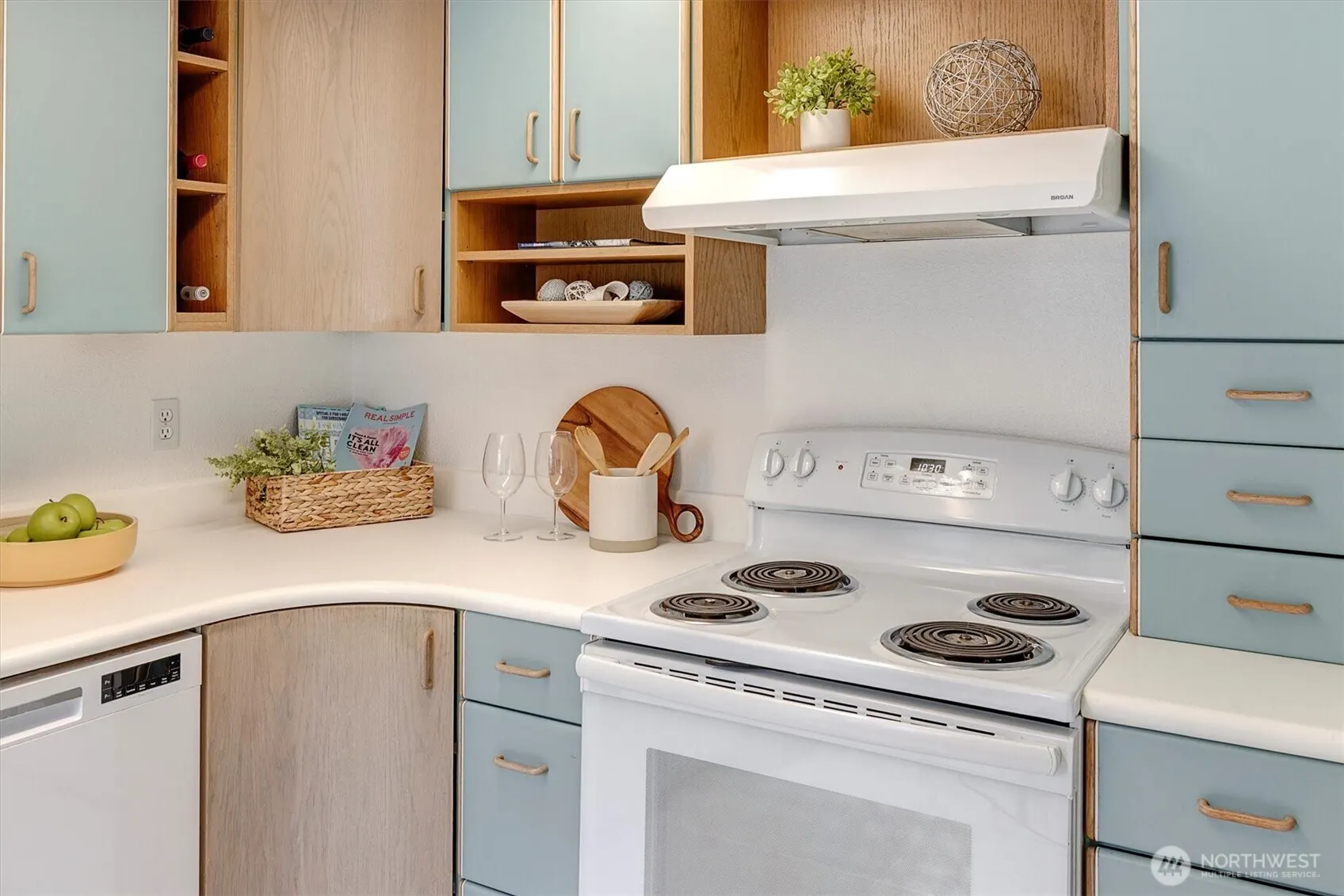 4641 West Lake Sammamish Parkway SE #F105, Issaquah, WA 98027