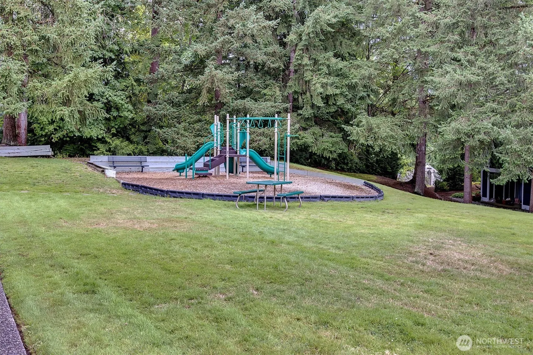 4641 West Lake Sammamish Parkway SE #F105, Issaquah, WA 98027