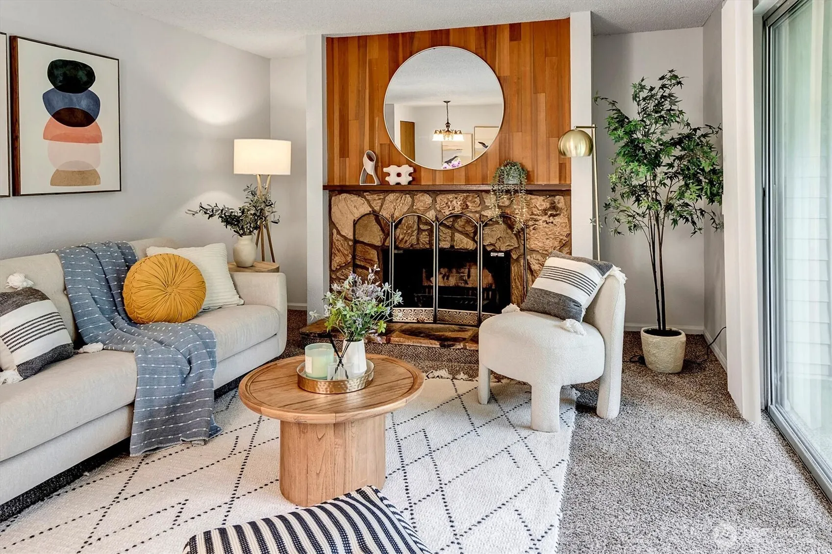 4641 West Lake Sammamish Parkway SE #F105, Issaquah, WA 98027