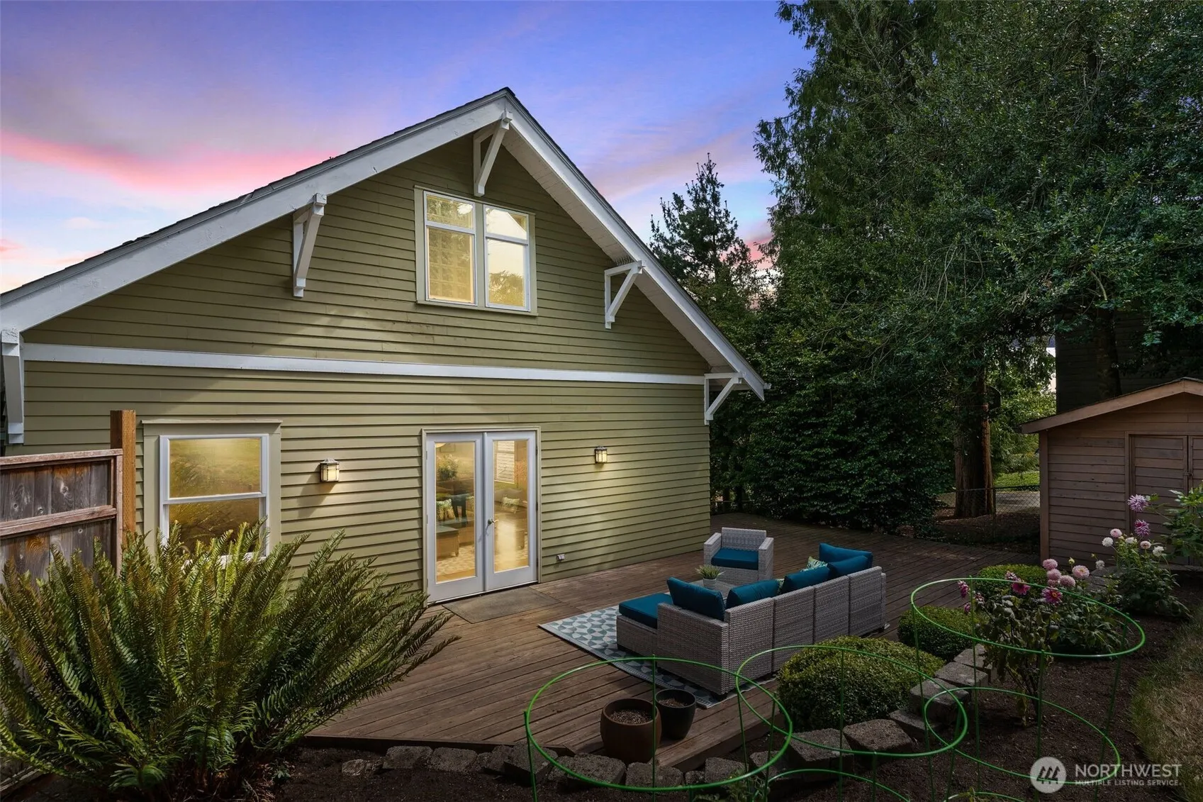 4552 51st Avenue SW, Seattle, WA 98116