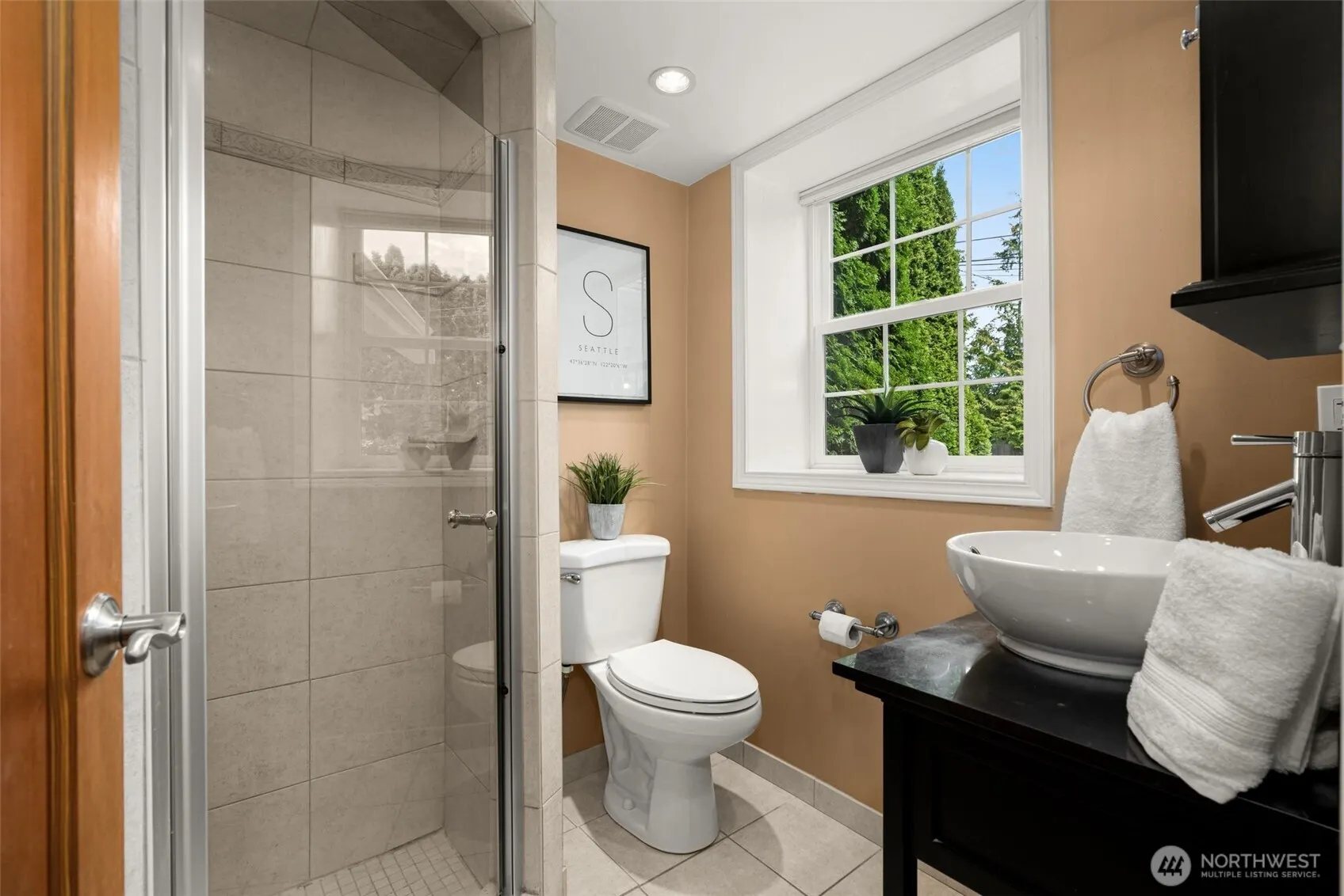 4552 51st Avenue SW, Seattle, WA 98116