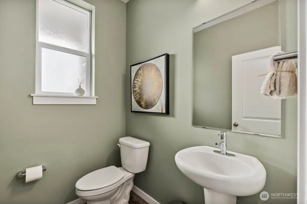 16518 35th Avenue SE, Bothell, WA 98012