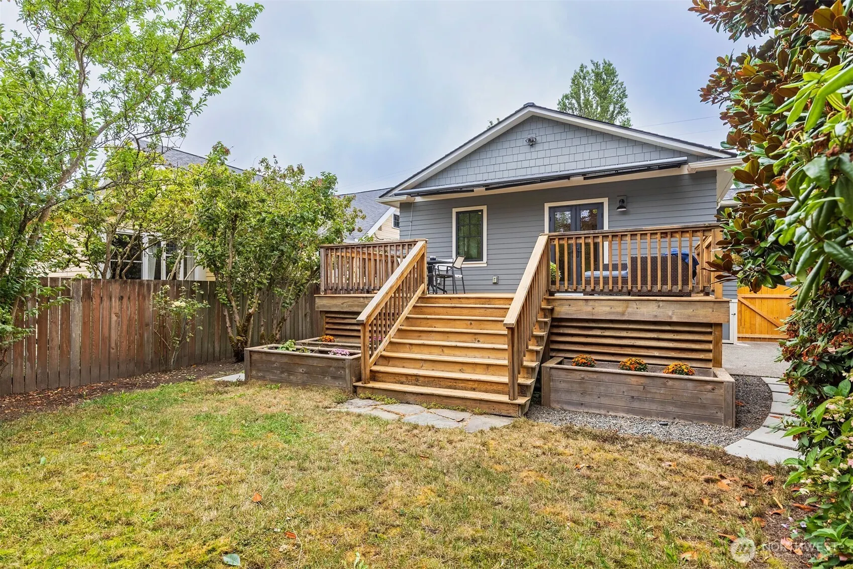 1815 N 55th Street , Seattle, WA 98103