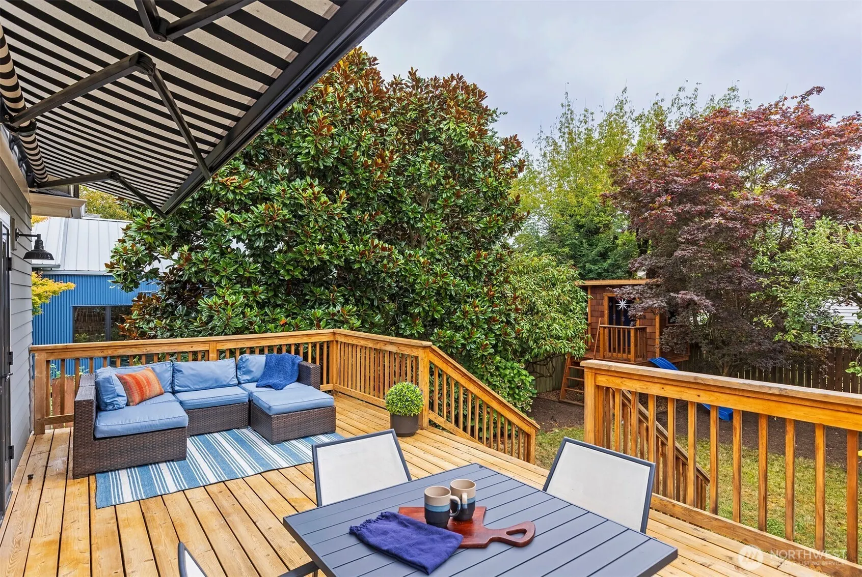 1815 N 55th Street , Seattle, WA 98103