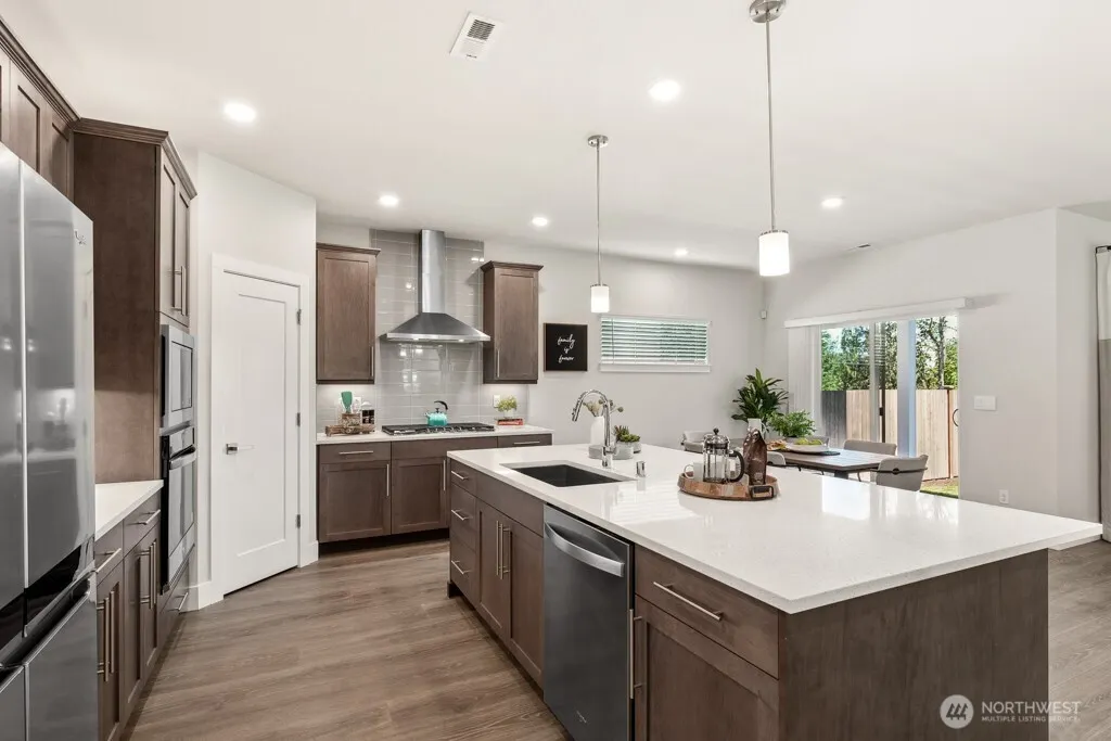 16522 35th Avenue SE, Bothell, WA 98012