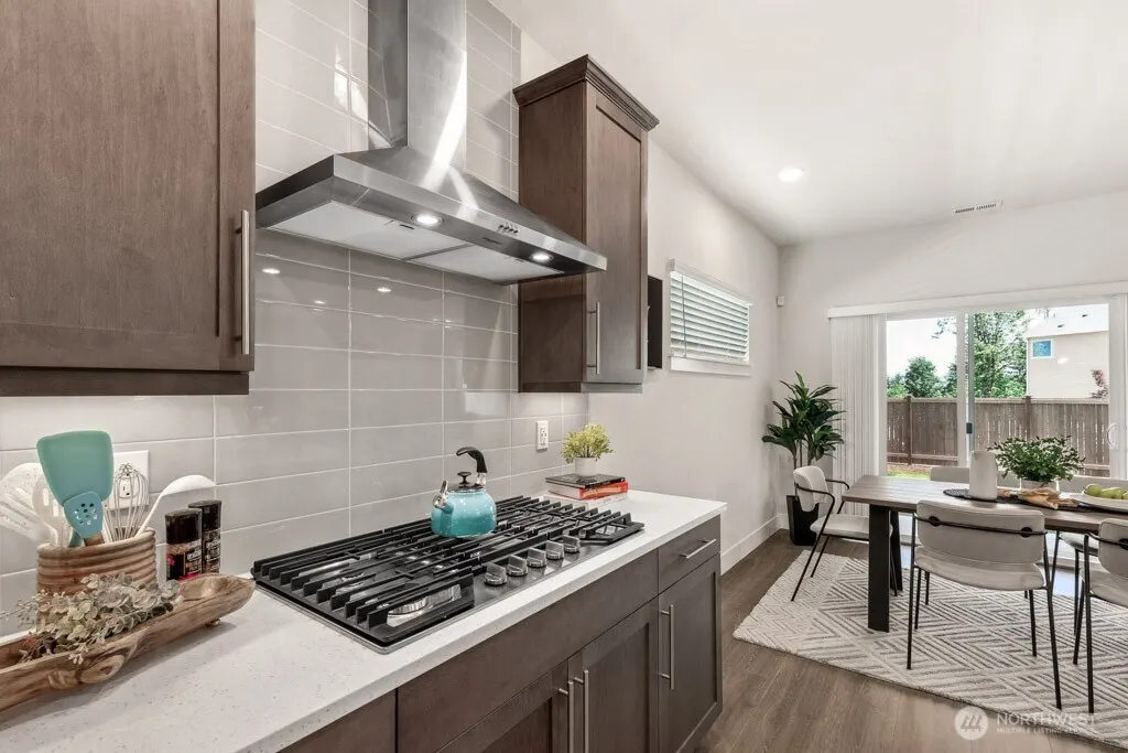 16514 35th Avenue SE, Bothell, WA 98012