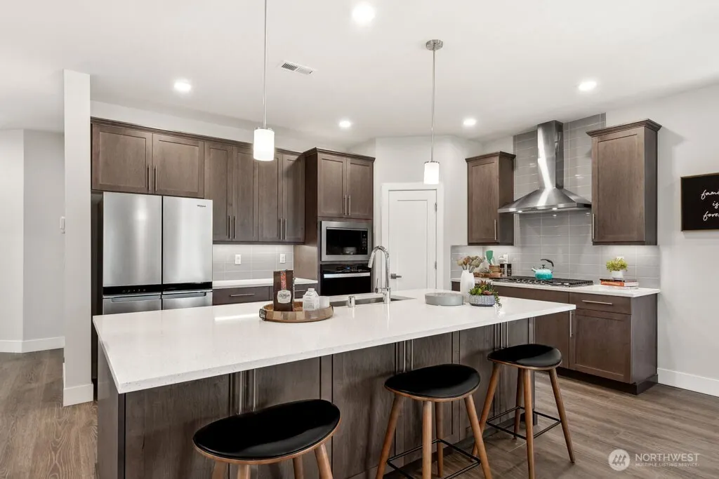 16514 35th Avenue SE, Bothell, WA 98012