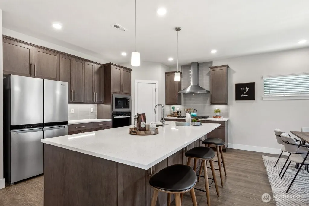 16514 35th Avenue SE, Bothell, WA 98012
