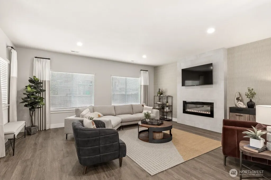 16514 35th Avenue SE, Bothell, WA 98012