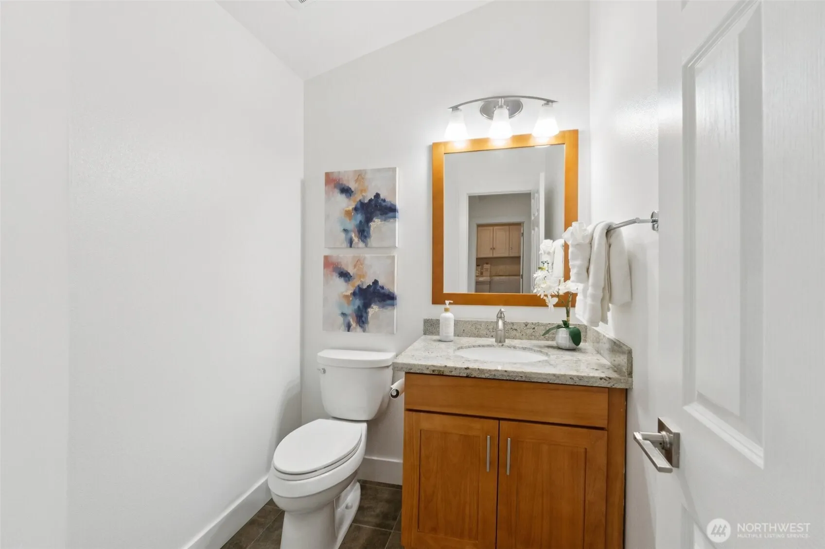 18669 NE 55th Way , Redmond, WA 98052