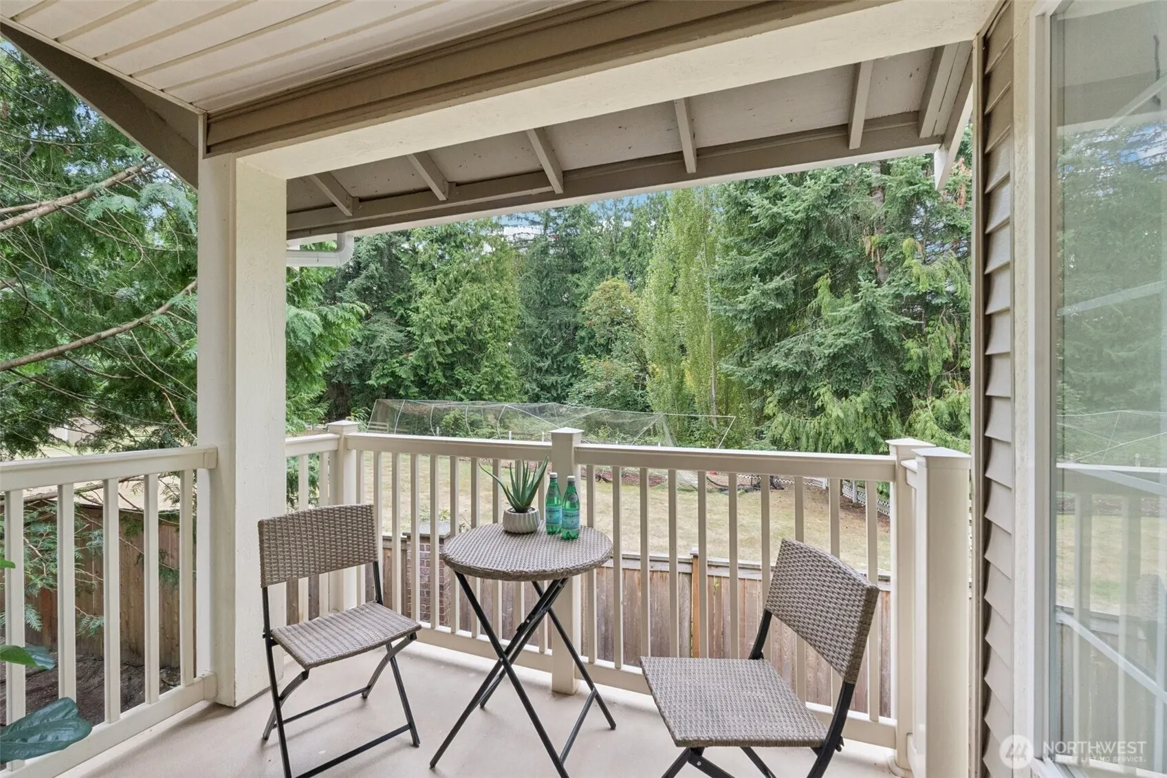 18669 NE 55th Way , Redmond, WA 98052