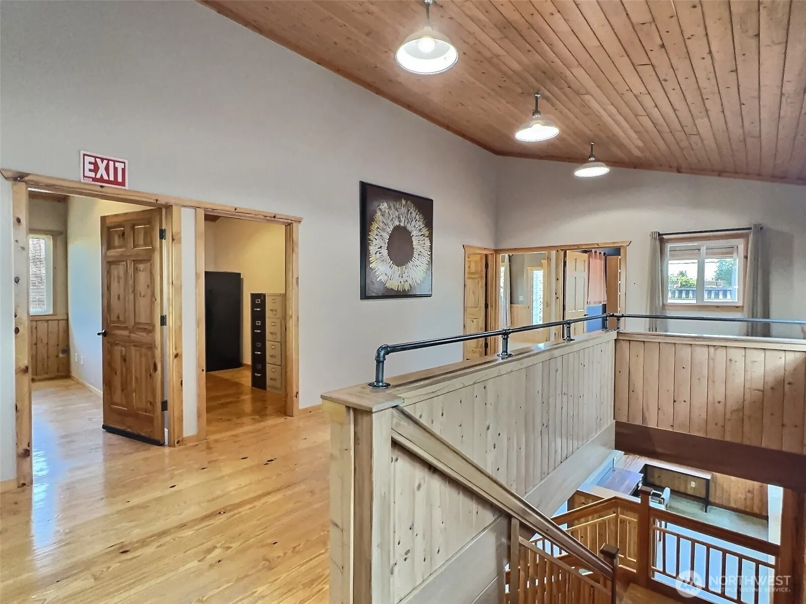 338 NW 85th St , Seattle, WA 98117