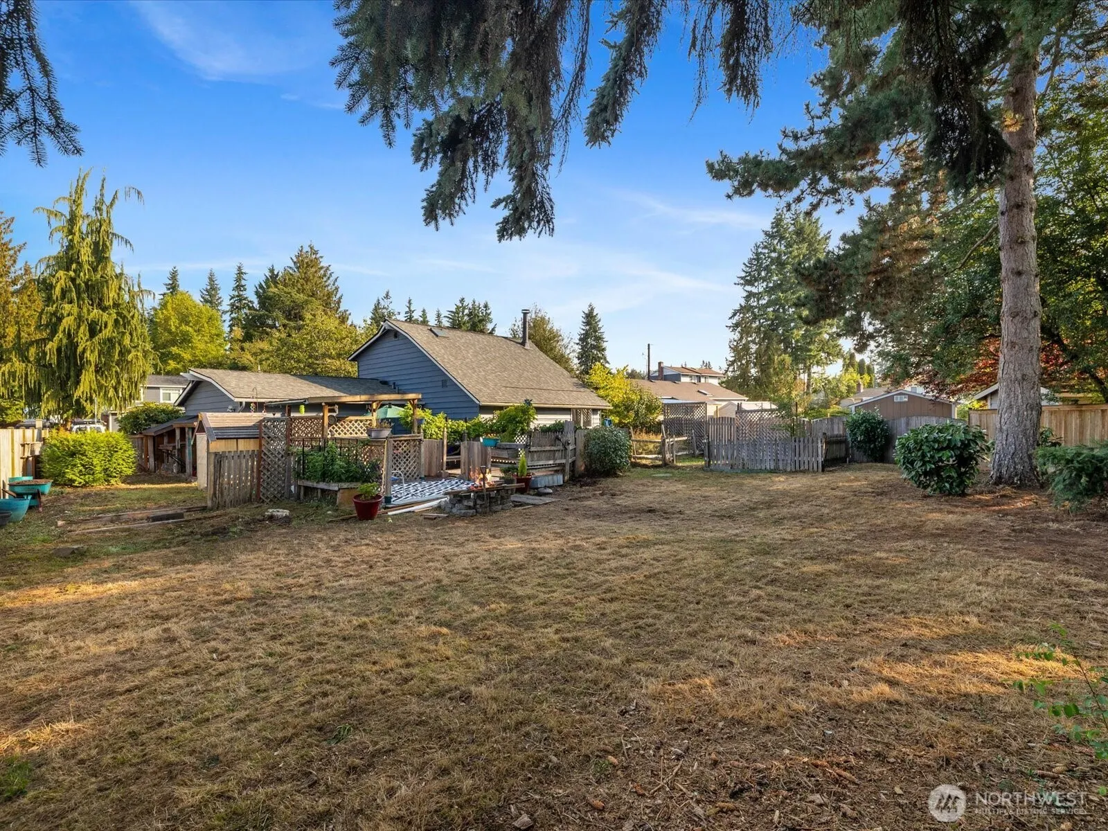 2302 201st Place SW, Lynnwood, WA 98036