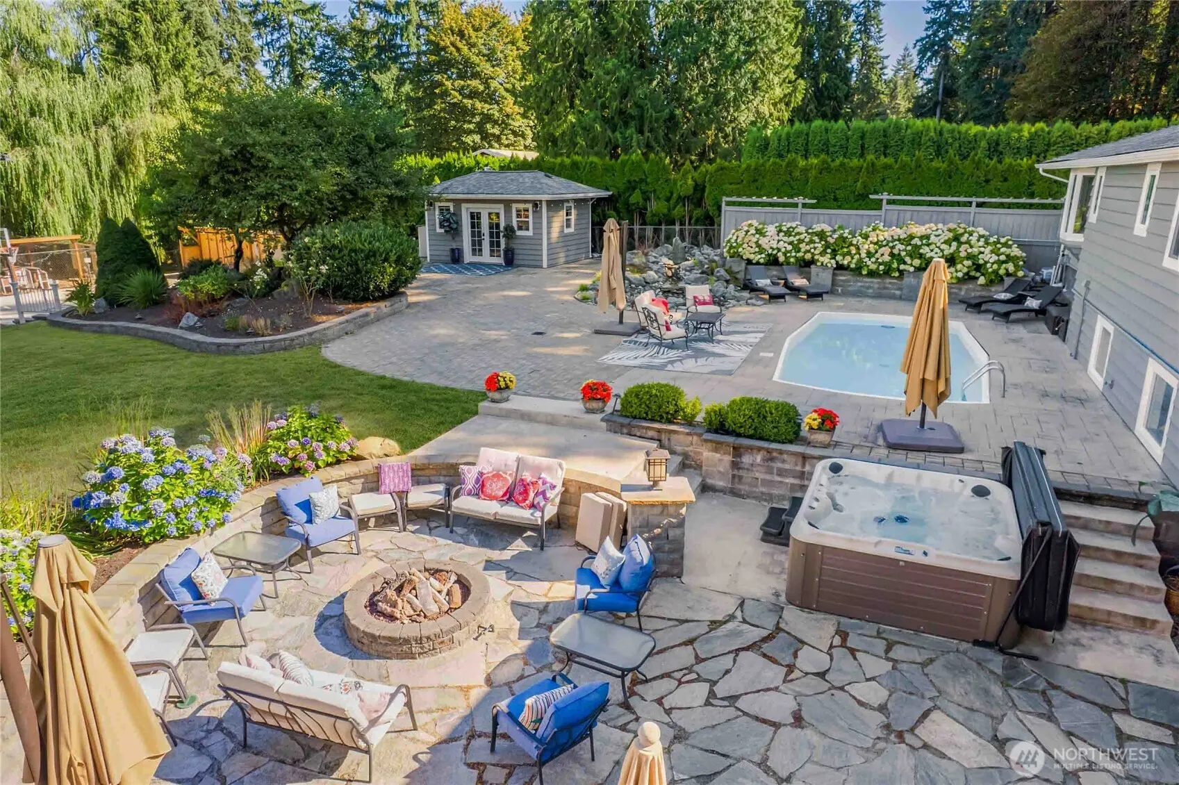 24215 75th Avenue SE, Woodinville, WA 98072