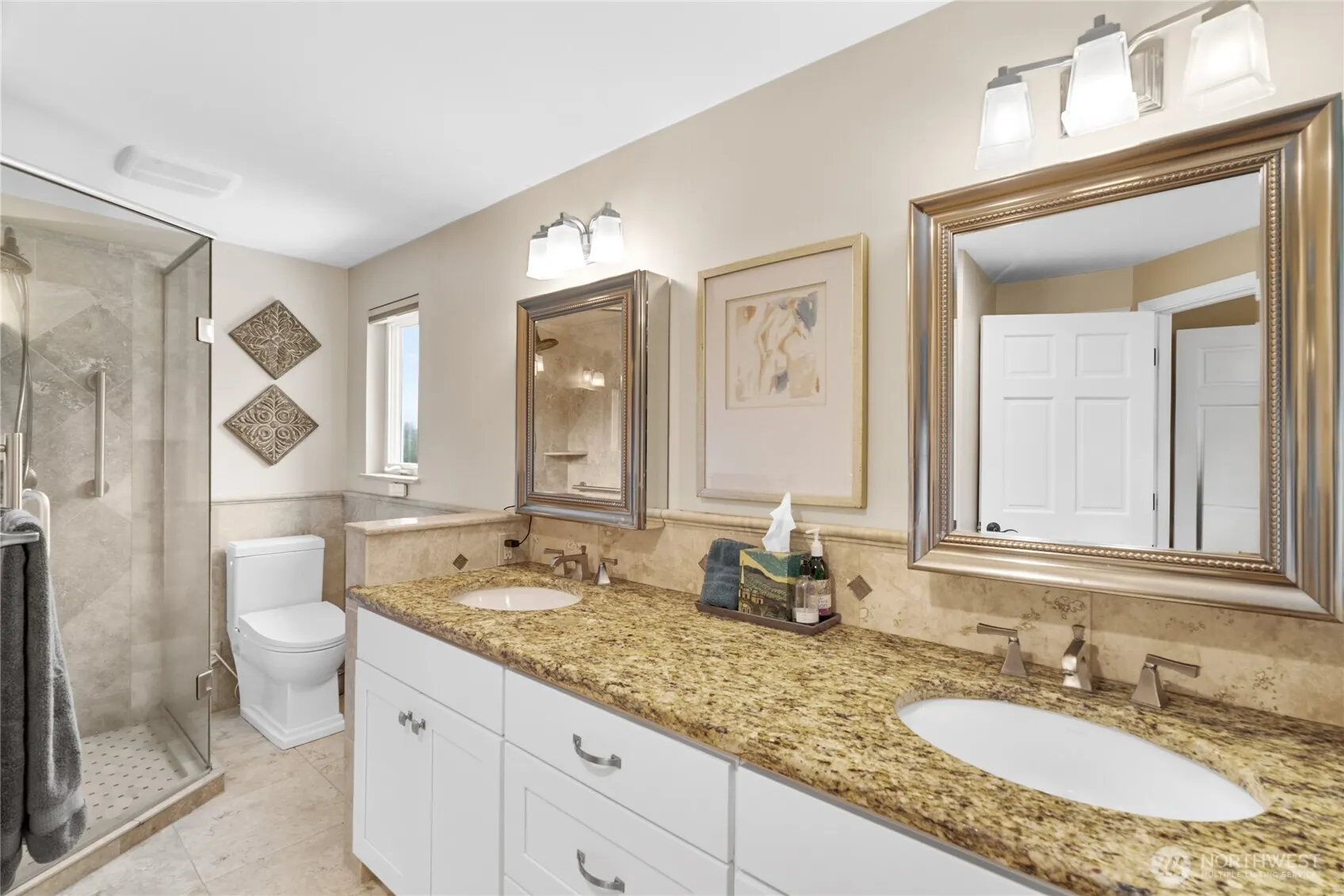 24215 75th Avenue SE, Woodinville, WA 98072