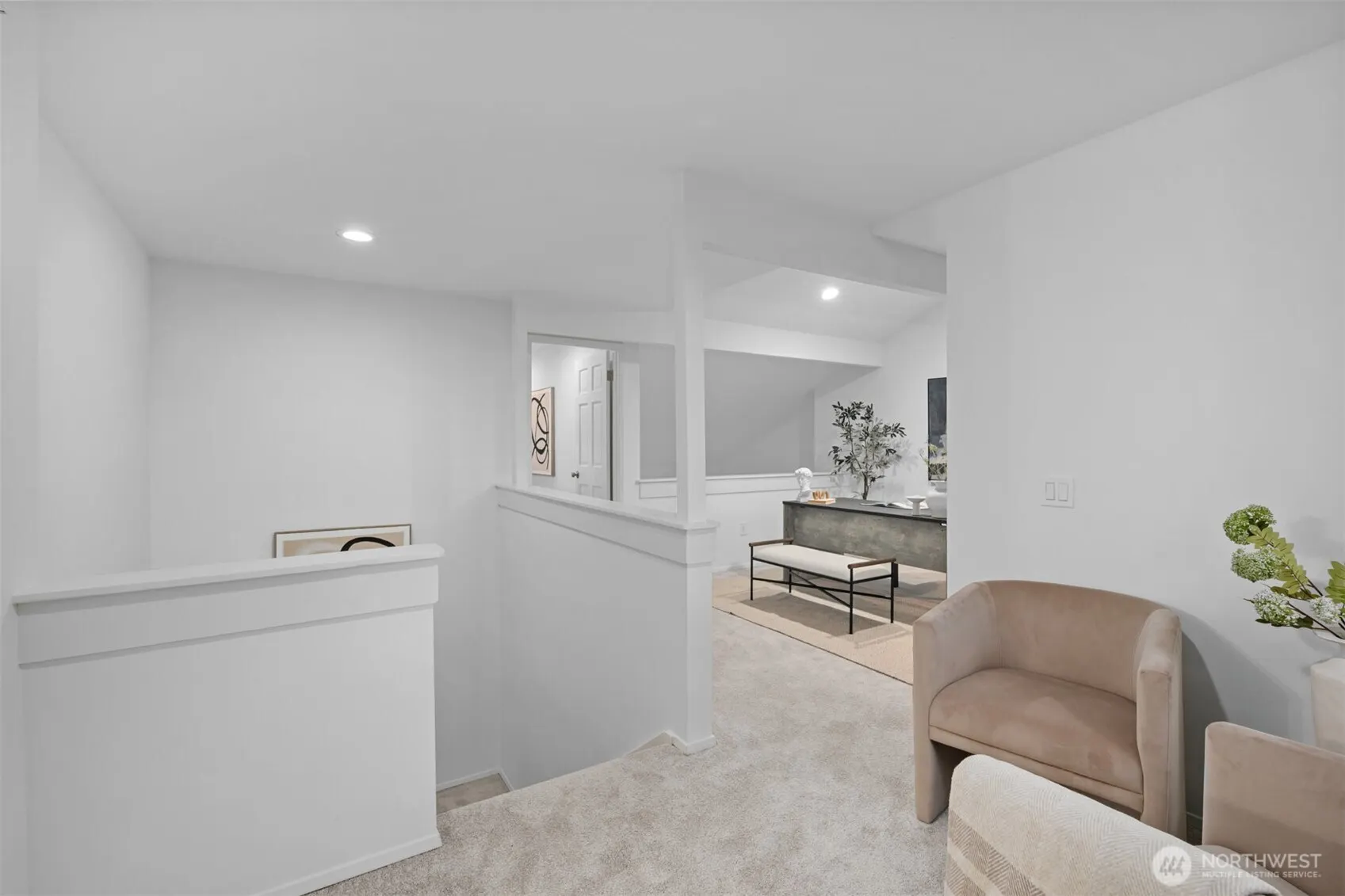 17517 NE 38th Court , Redmond, WA 98052-5833