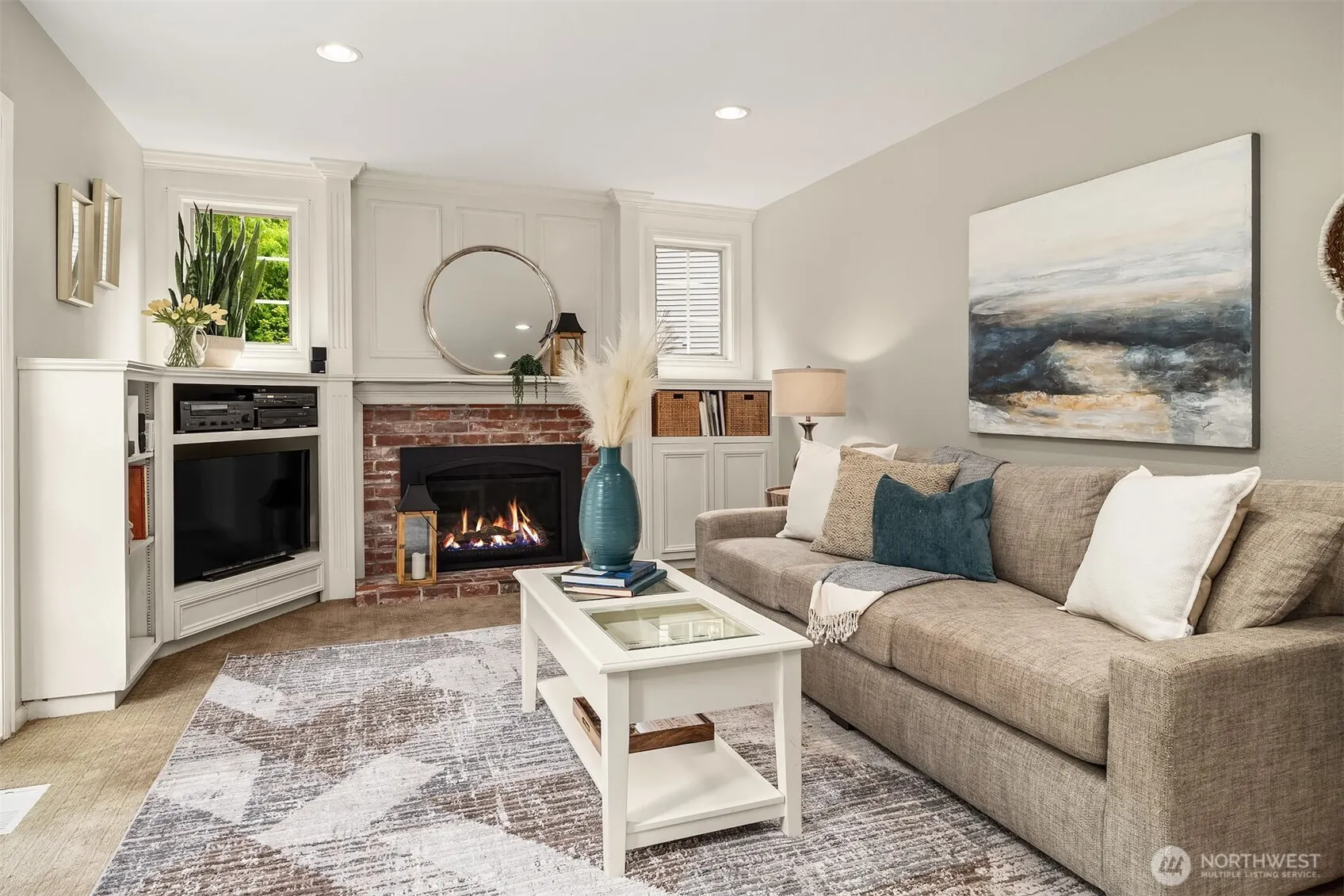 18232 SE 43rd Court , Issaquah, WA 98027