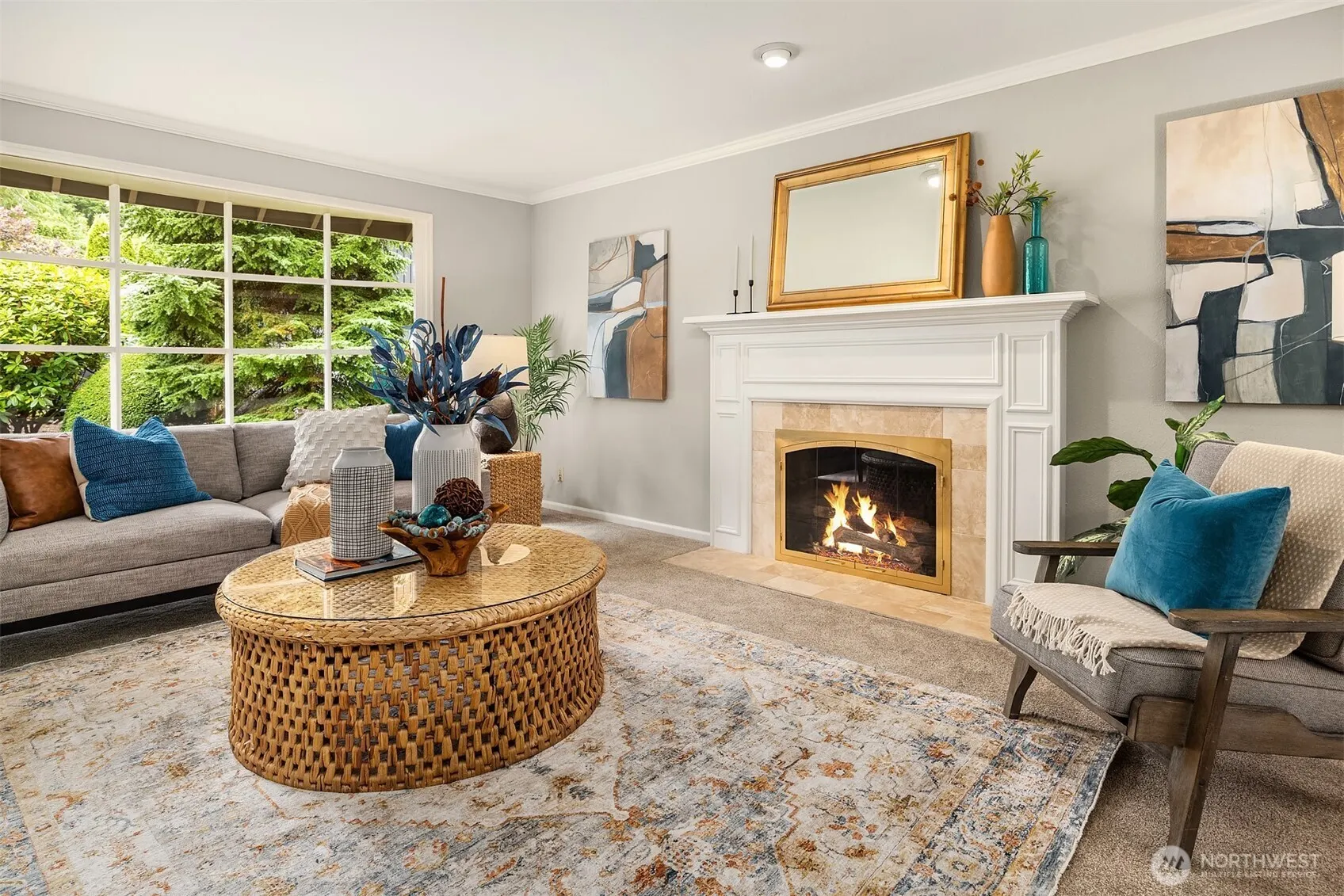 18232 SE 43rd Court , Issaquah, WA 98027
