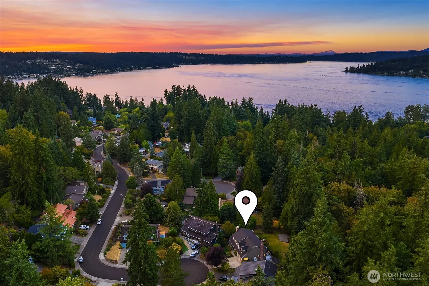 18232 SE 43rd Court , Issaquah, WA 98027