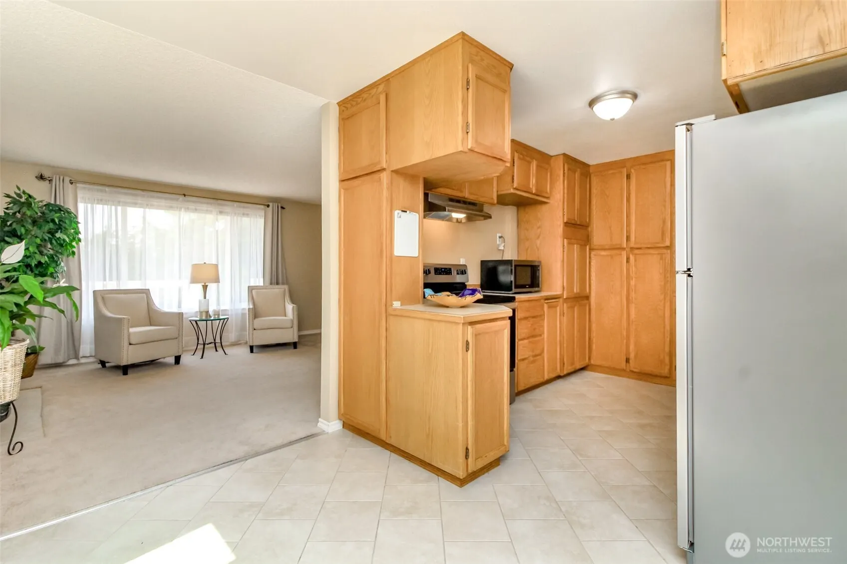9514 S 218th Street , Kent, WA 98031-2427