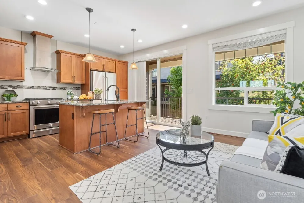 1362 Williamsburg Walk NE, Issaquah, WA 98029