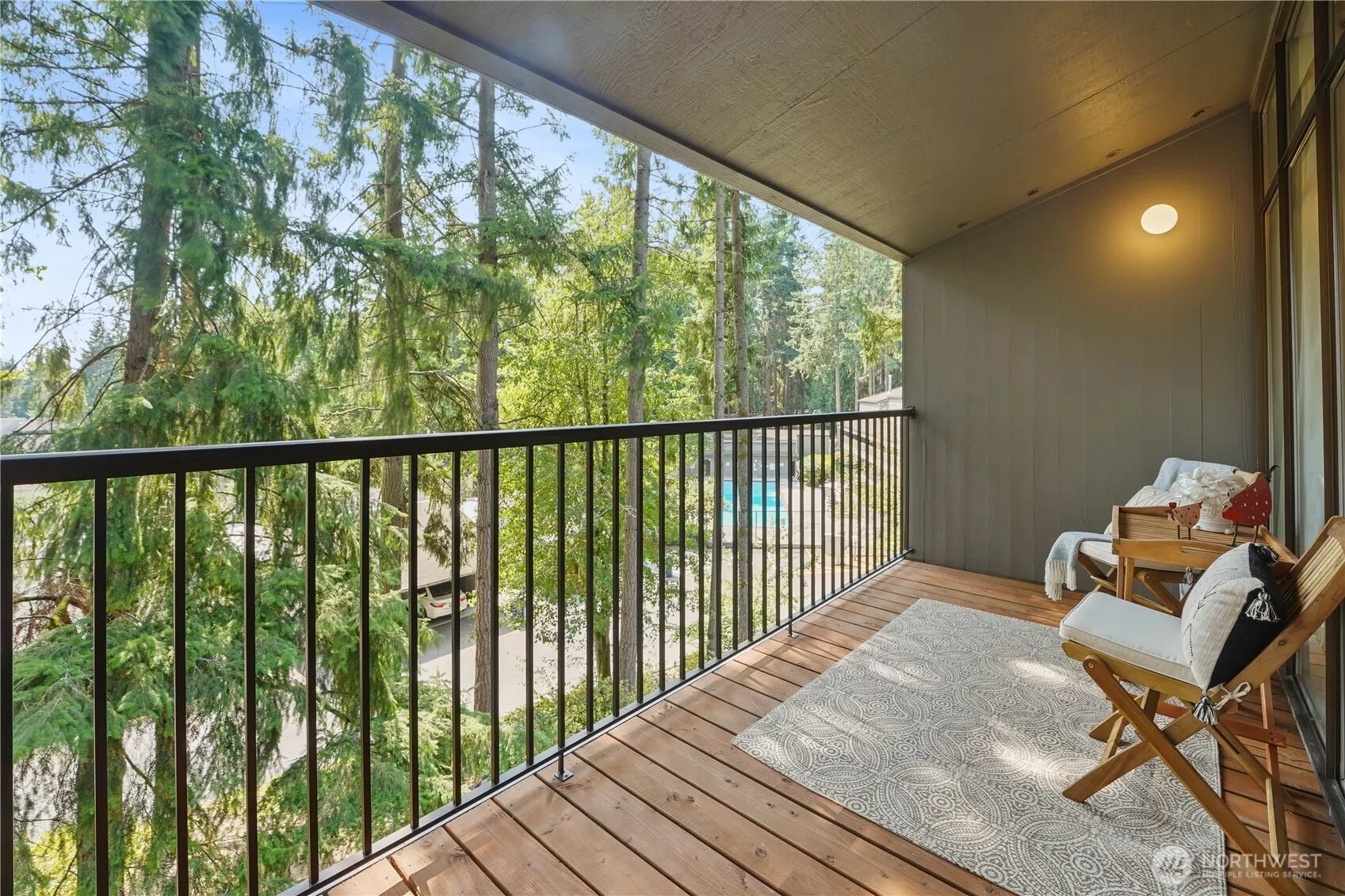 6236 137th Place NE #213, Redmond, WA 98052