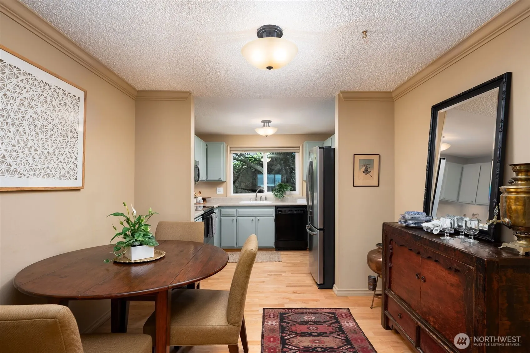 10203 47th Avenue SW #C3, Seattle, WA 98146