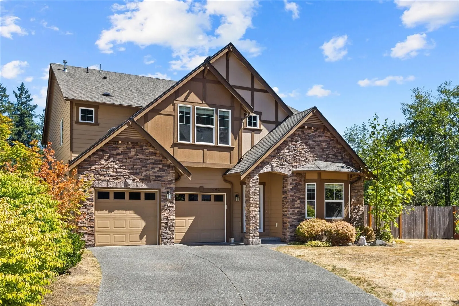 224 147th Place SE, Lynnwood, WA 98087-6265