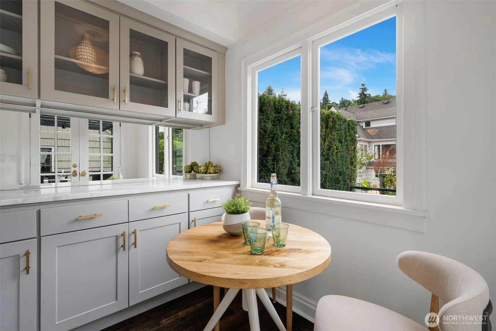 1921 E Blaine , Seattle, WA 98112