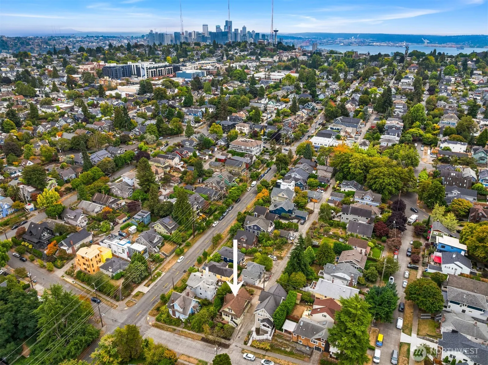 311 W Smith Street , Seattle, WA 98119-2322