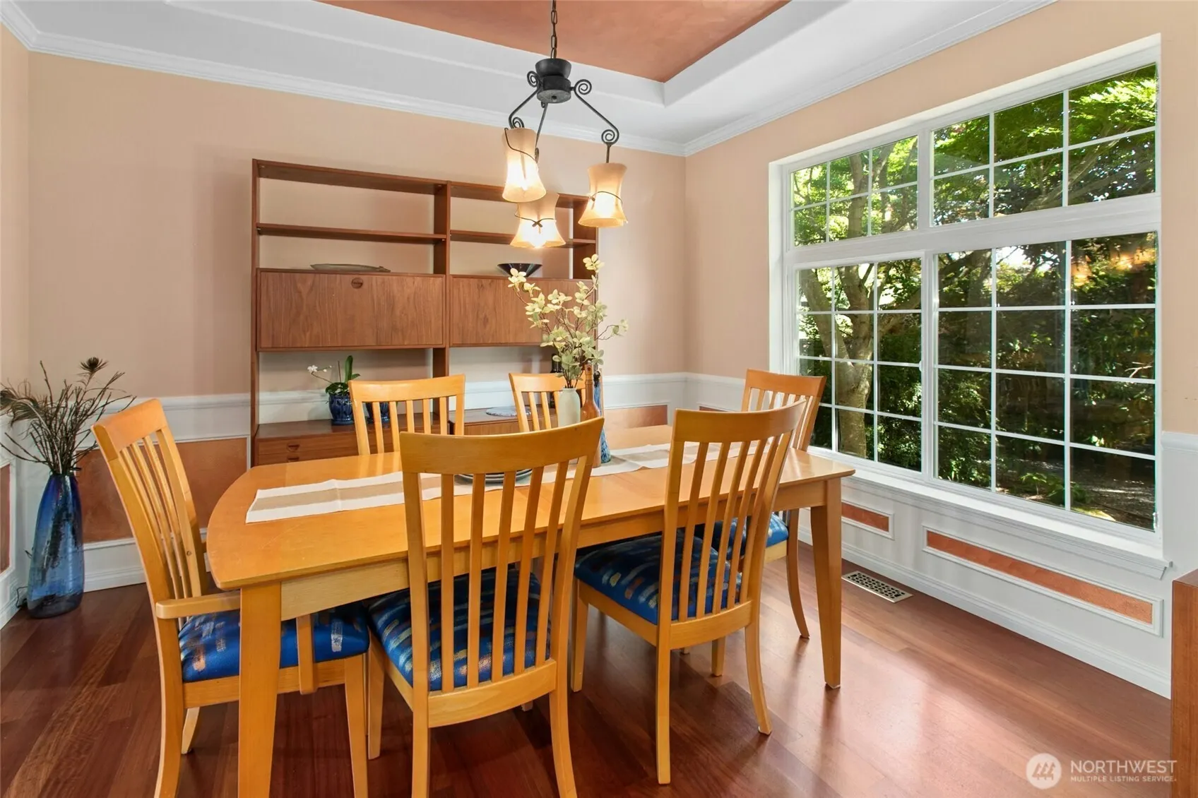 19033 29TH Avenue SE, Bothell, WA 98012
