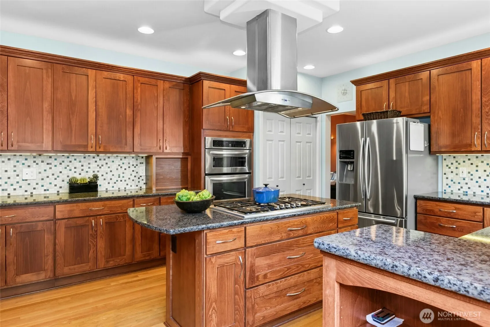 19033 29TH Avenue SE, Bothell, WA 98012