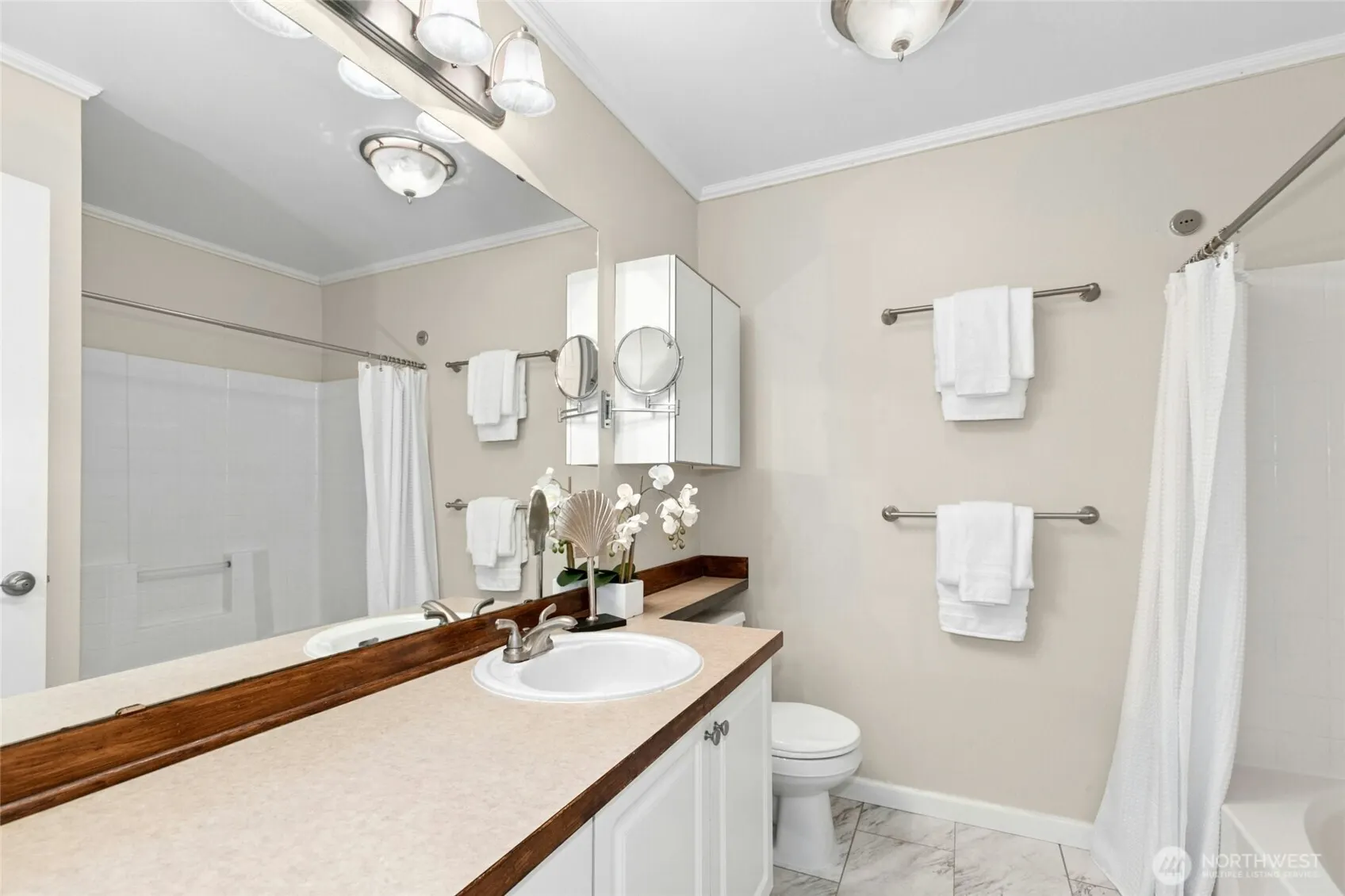 11897 NE 163rd Place #20-2, Bothell, WA 98011