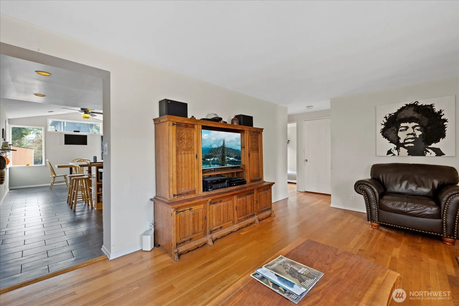 347 NW 52nd Street , Seattle, WA 98107