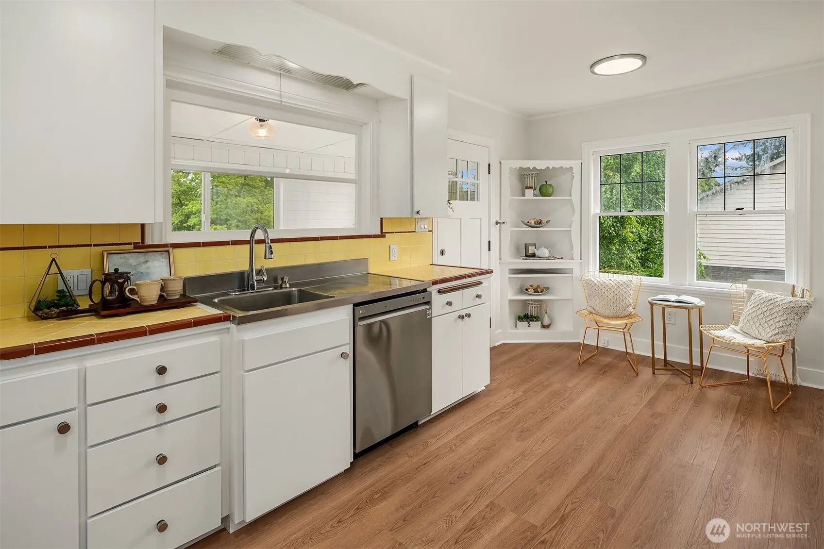 1244 NE 96th Street , Seattle, WA 98115