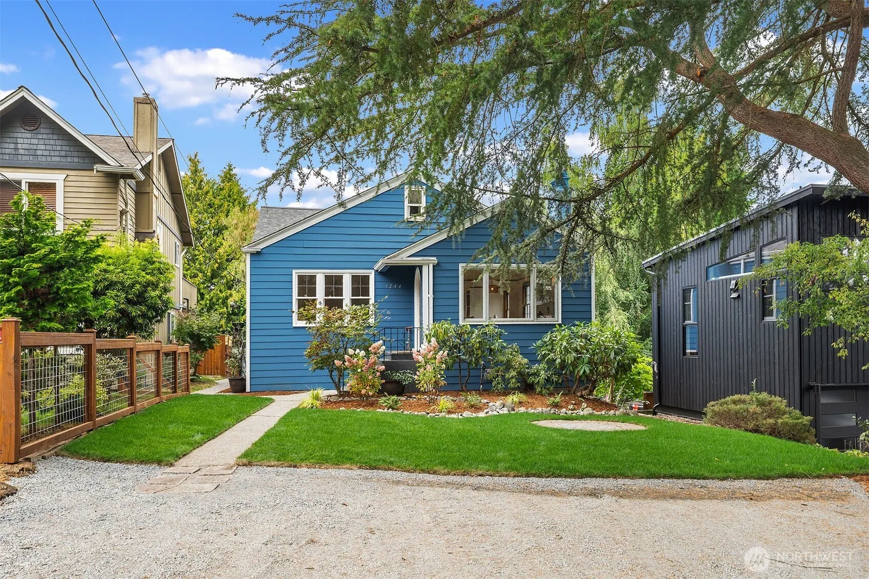 1244 NE 96th Street , Seattle, WA 98115