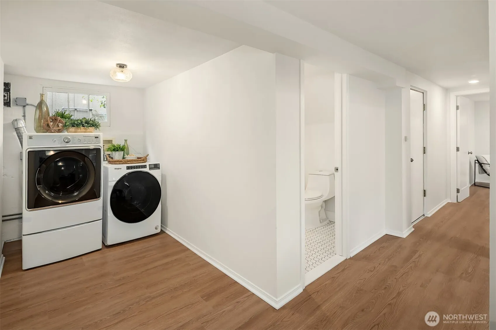 1244 NE 96th Street , Seattle, WA 98115