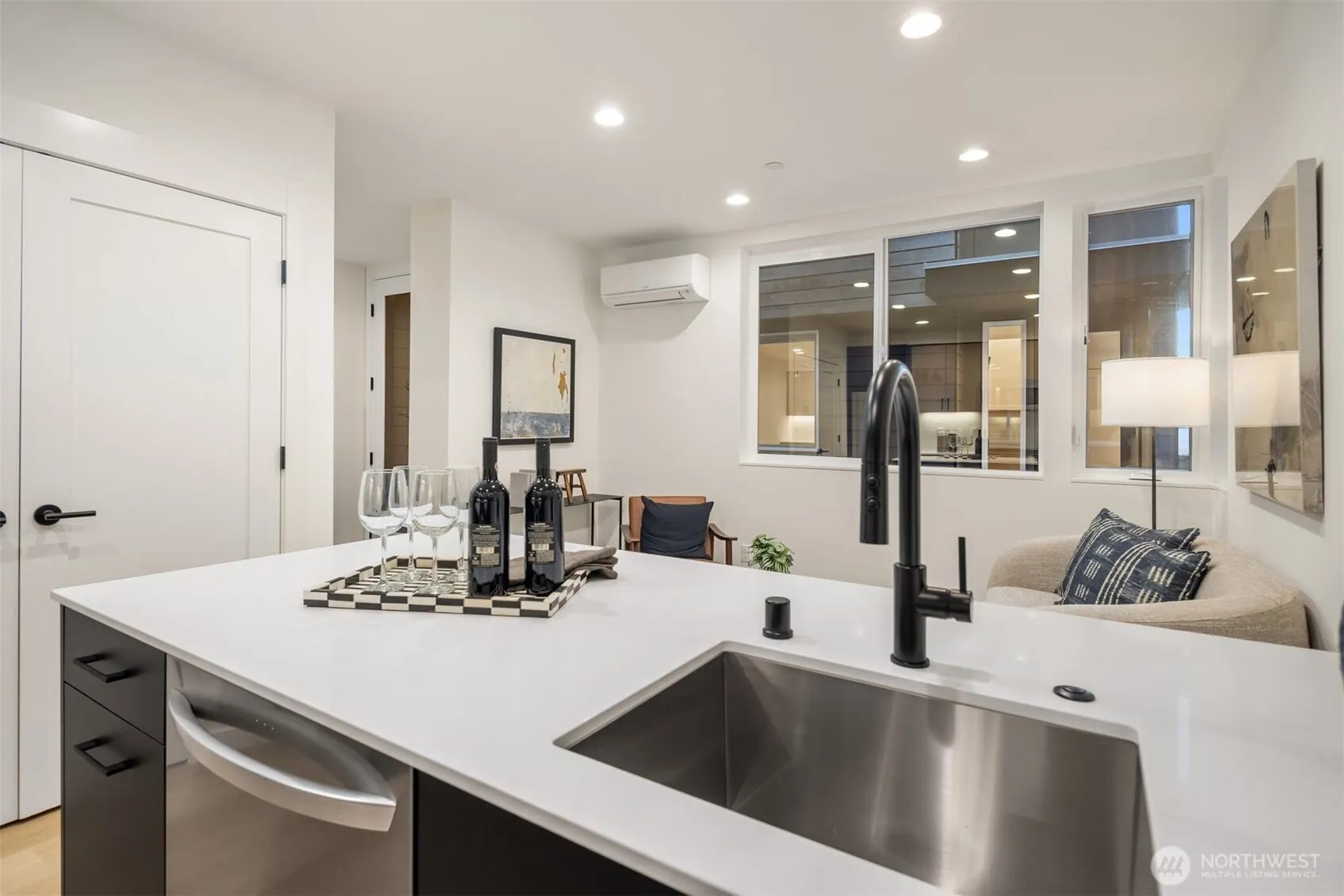 2335 16th Avenue S #A, Seattle, WA 98144